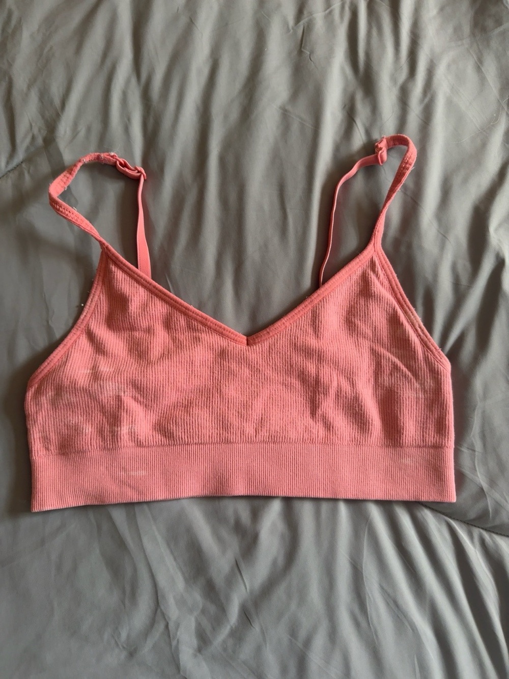 Old Navy Active Ribbed Sports Bra Pink Size Small